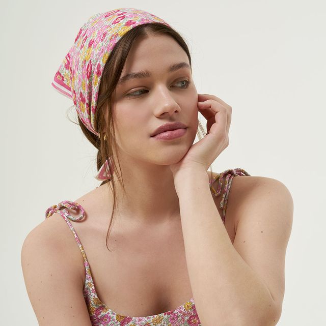 5 formas de usar pañuelos en la cabeza 