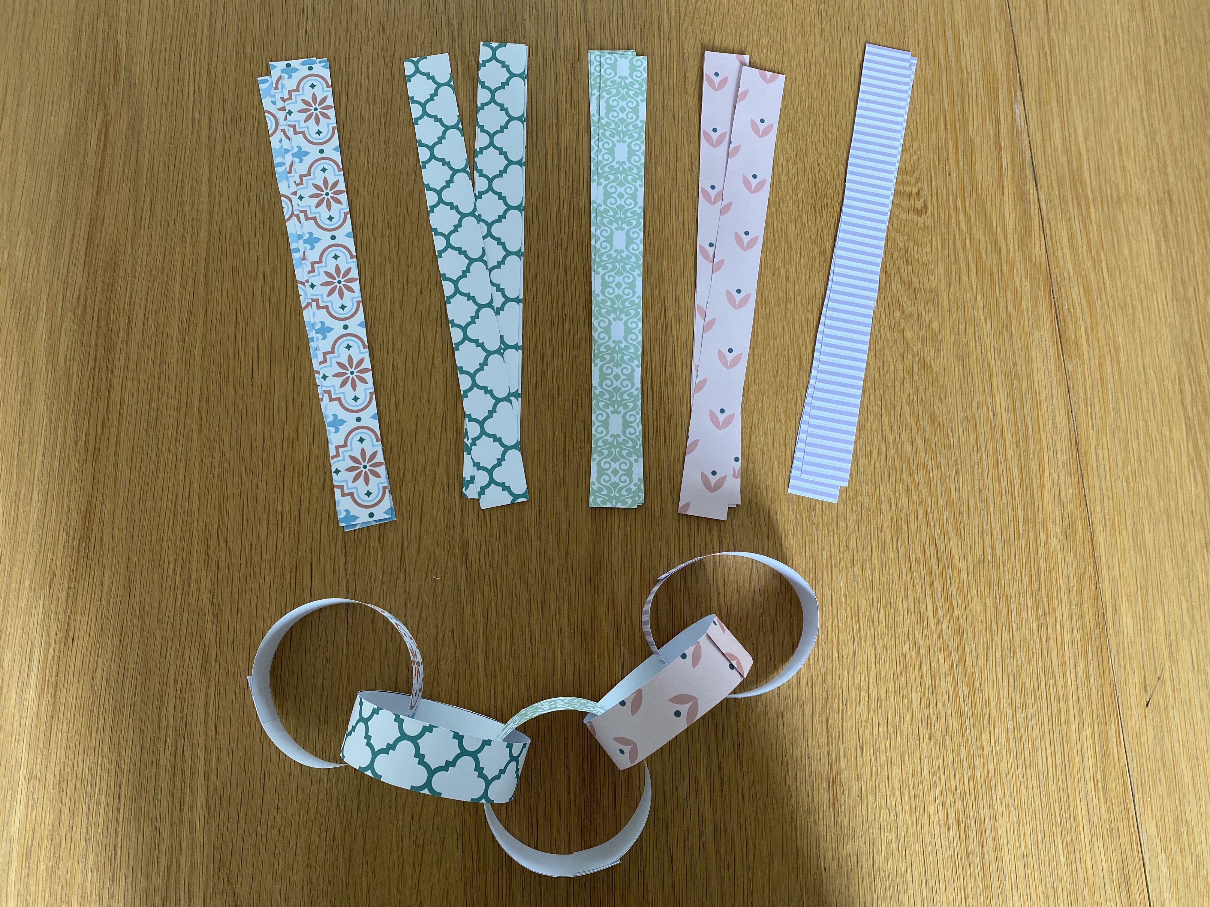 Paper Chain Made in Four Simple Steps - DIY Candy