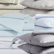 Bed sheet, Bedding, Textile, Duvet cover, Duvet, Linens, Pillow, Comfort, Furniture, Mattress, 