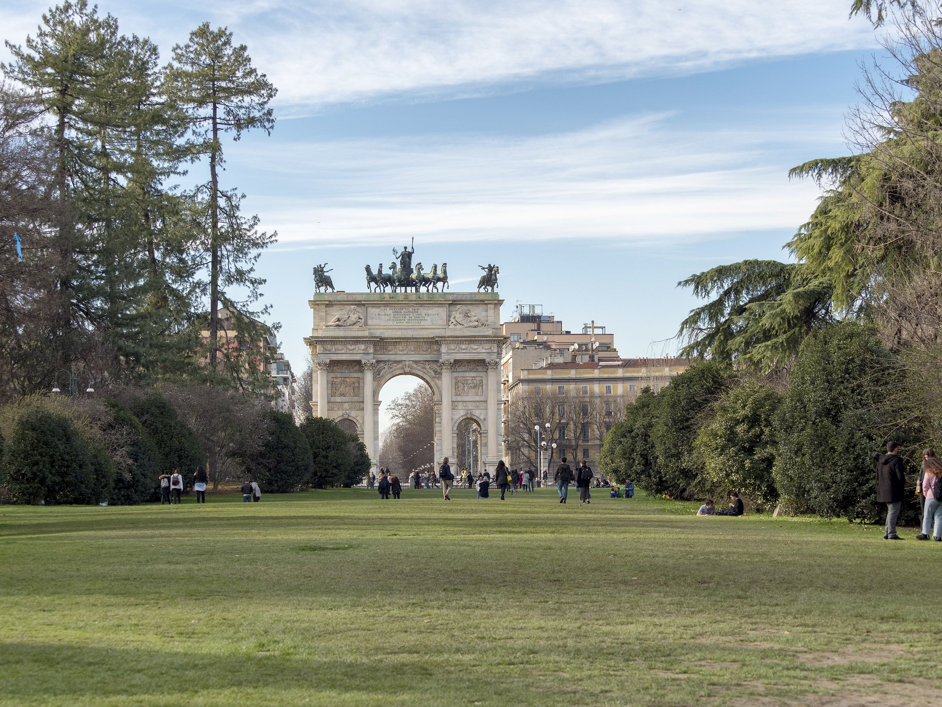 Milano / A. Pomi.  Library of Congress