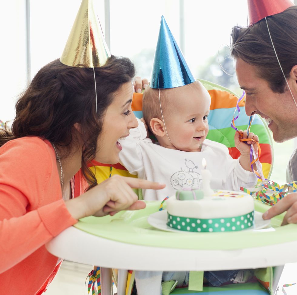No te pierdas estos 10 temas populares para el primer cumpleaños
