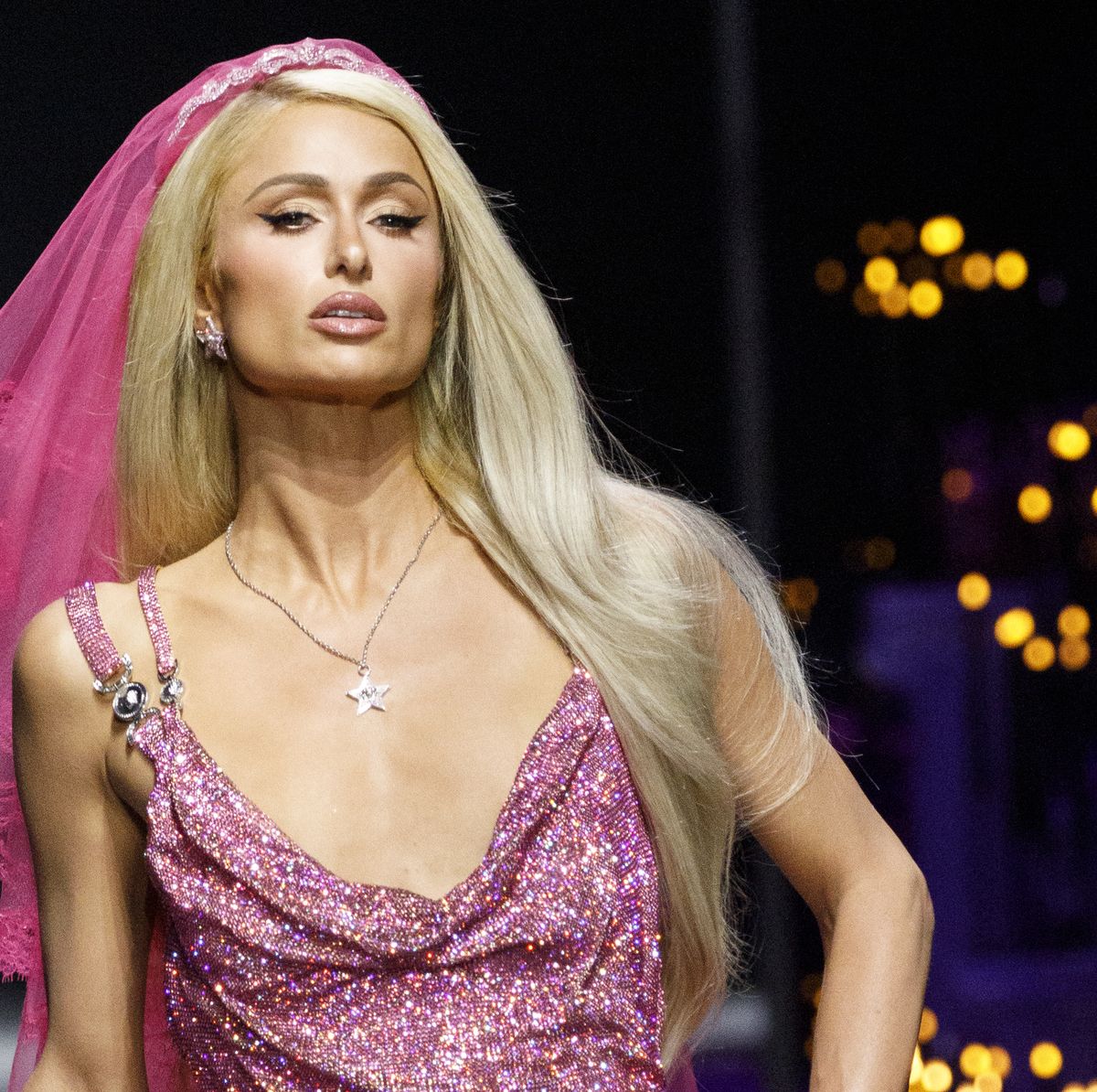 Paris Hilton's Versace make-up was as iconic as her outfit
