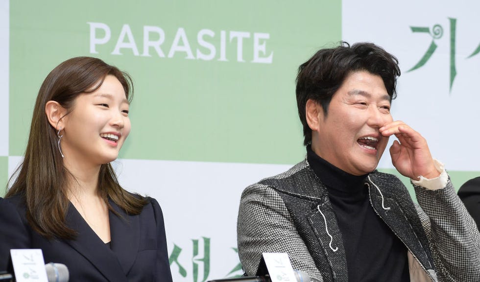 'parasite' cast and crew hold press conference in seoul