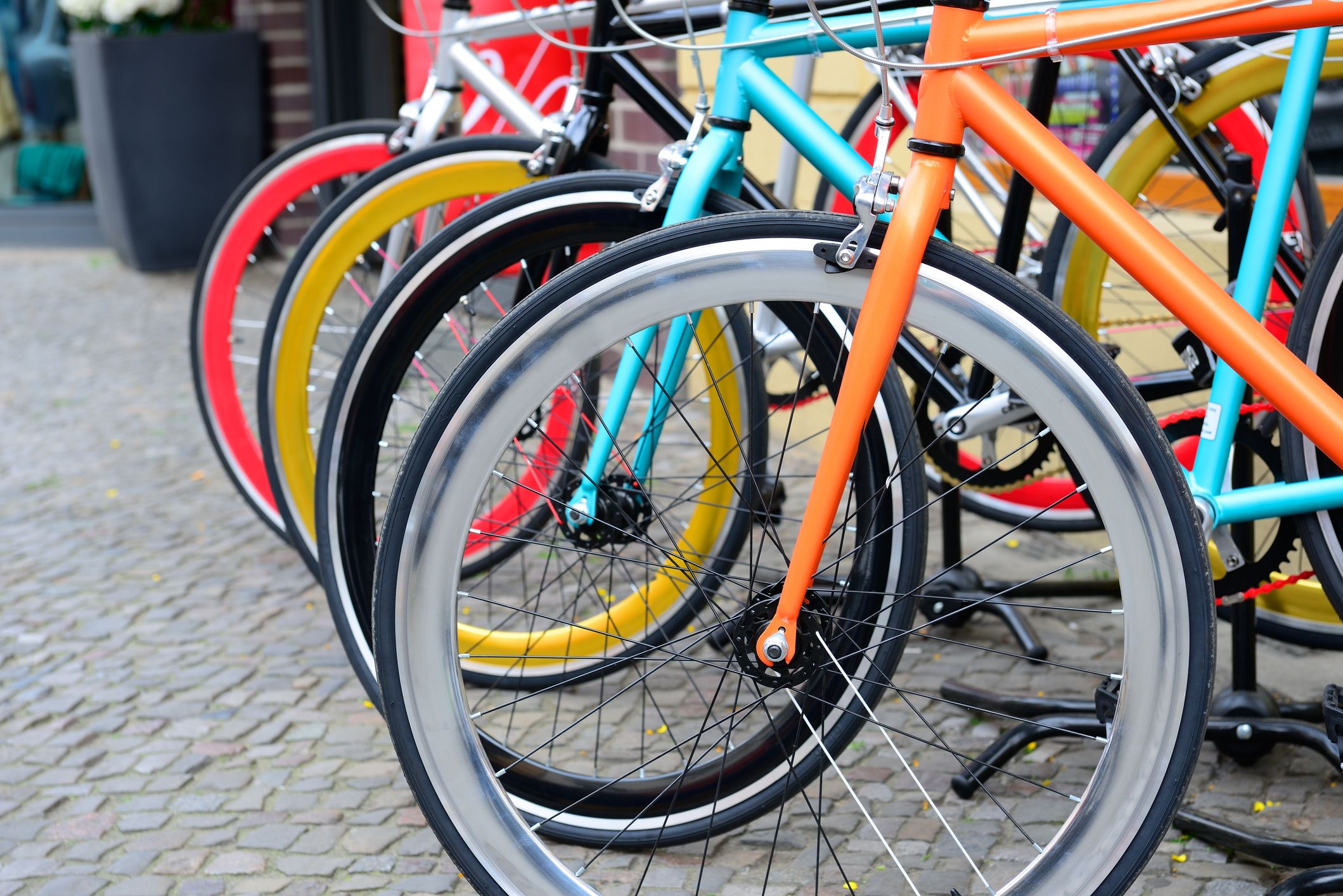 Bikes for asylum online seekers