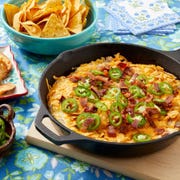 jalapeno popper dip in cast iron skillet