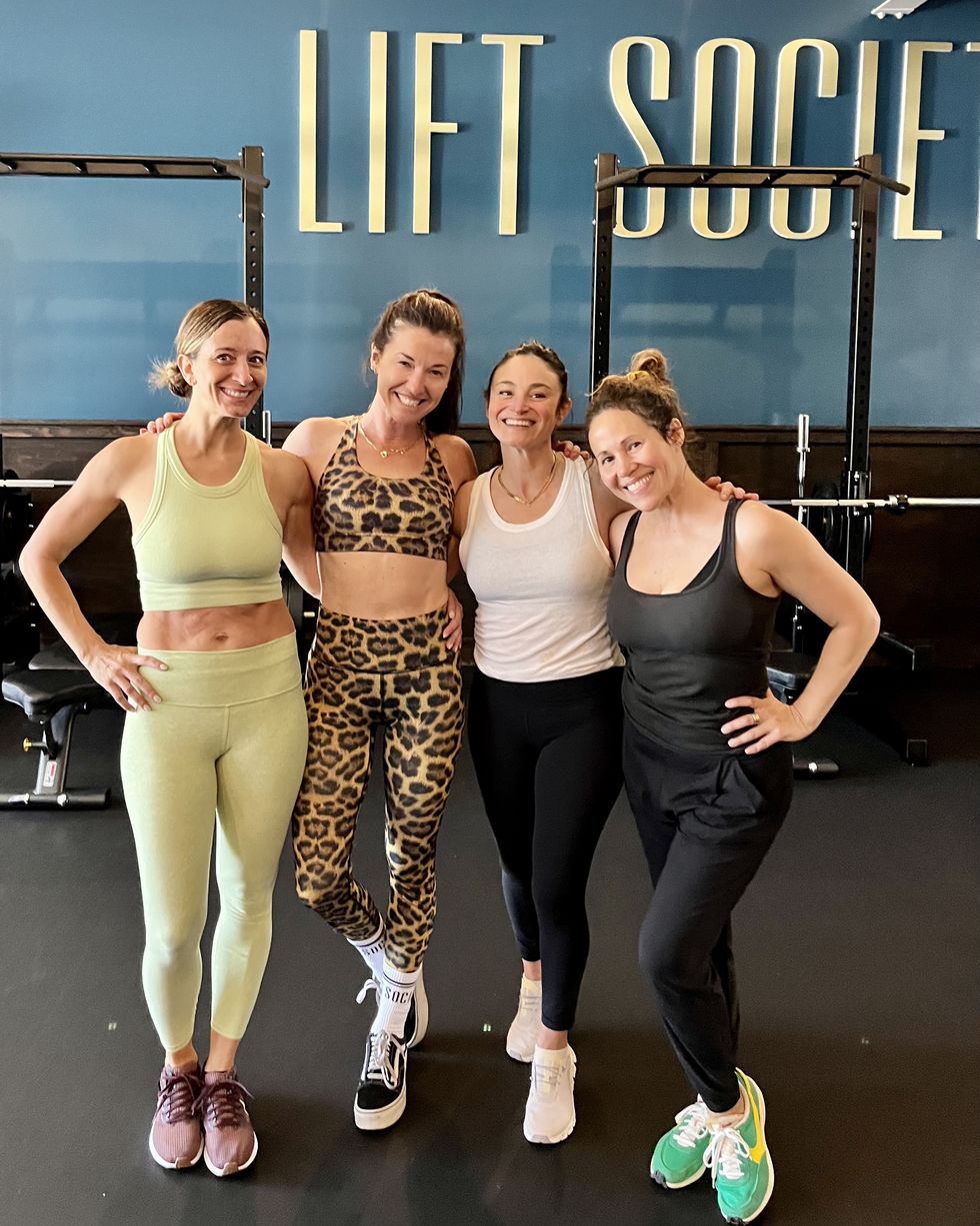 parvati shallow and friends at lift society