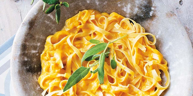 Cuisine, Food, Tagliatelle, Dish, Taglierini, Ingredient, Italian food, Fettuccine, Noodle, Pasta, 