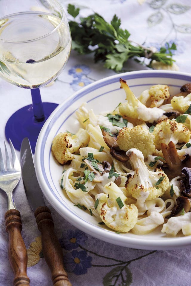 pasta con coliflor y champiñones