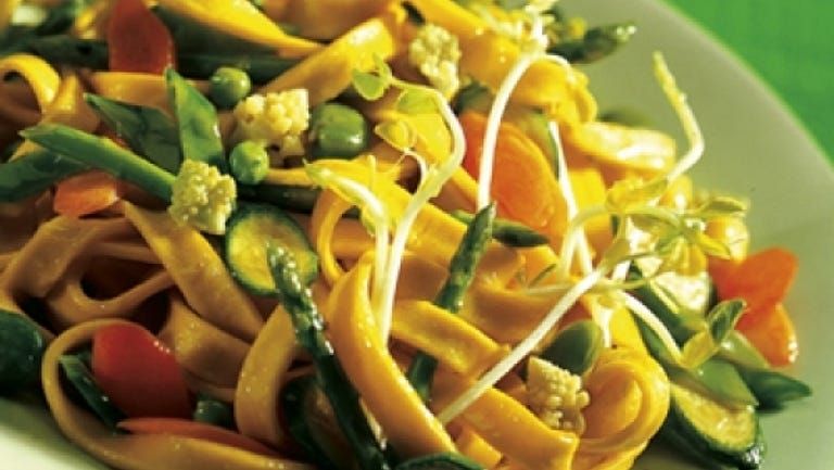 pasta met voorjaarsgroente