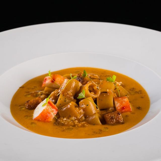 Dish, Food, Cuisine, Curry, Yellow curry, Ingredient, Red curry, Stew, Bouillon, Produce, 