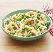 pasta primavera with peas and mint