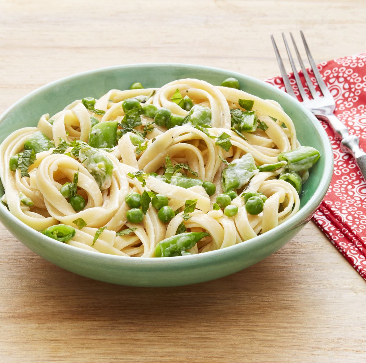 Best Pasta Primavera with Peas and Mint Recipe - How to Make Pasta Primavera  with Peas and Mint
