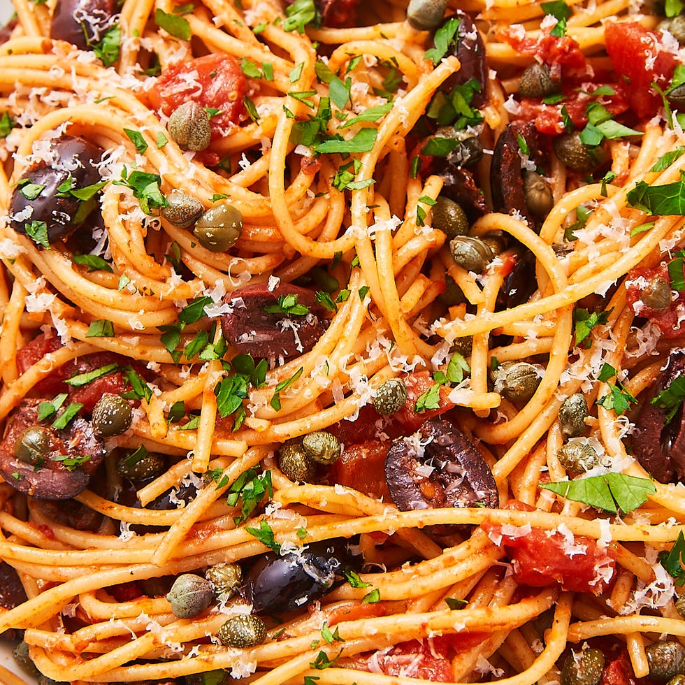 pasta puttanesca