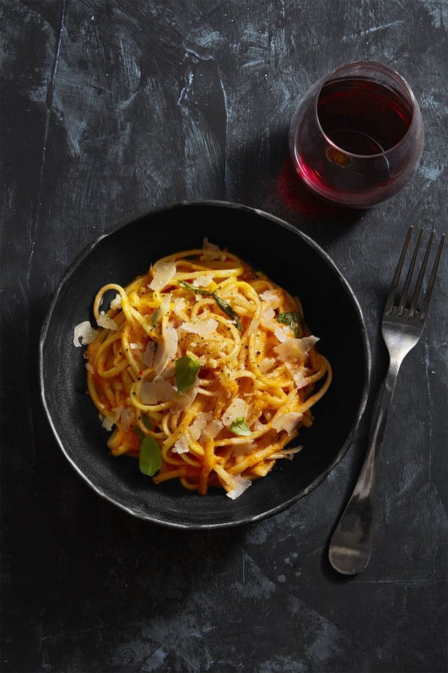 pasta with red pepper alfredo   easy pasta recipes