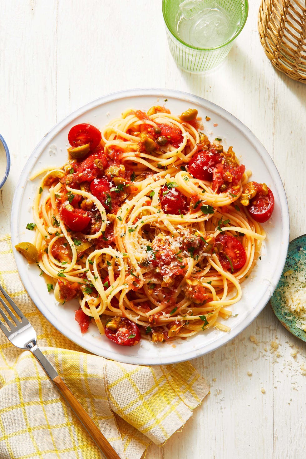 pasta with no cook tomato sauce