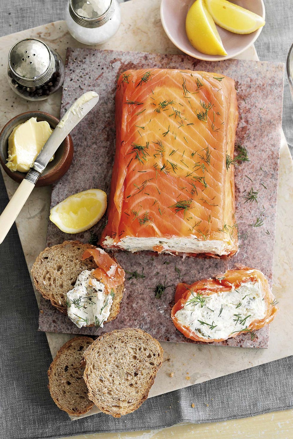 Aperitivos de Navidad: Pastel de salmón ahumado y queso pastel de salmón ahumado y queso
