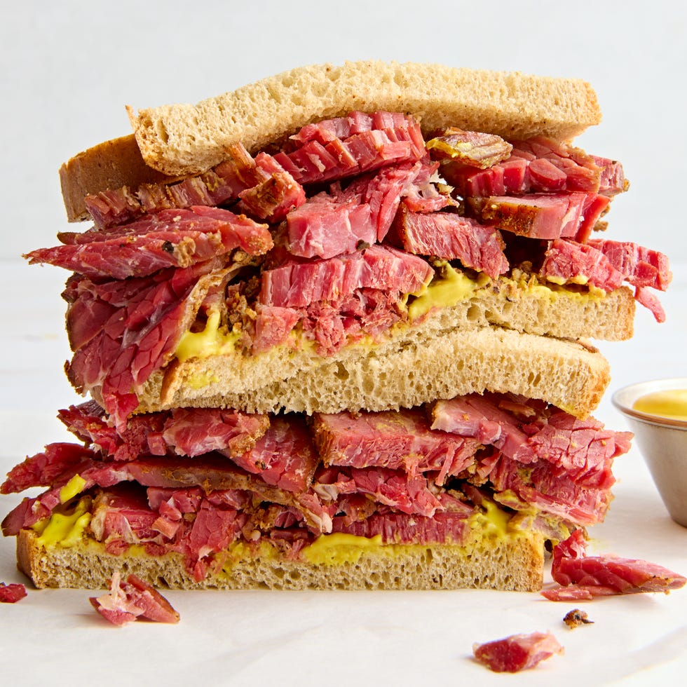 pastrami sandwich with mustard