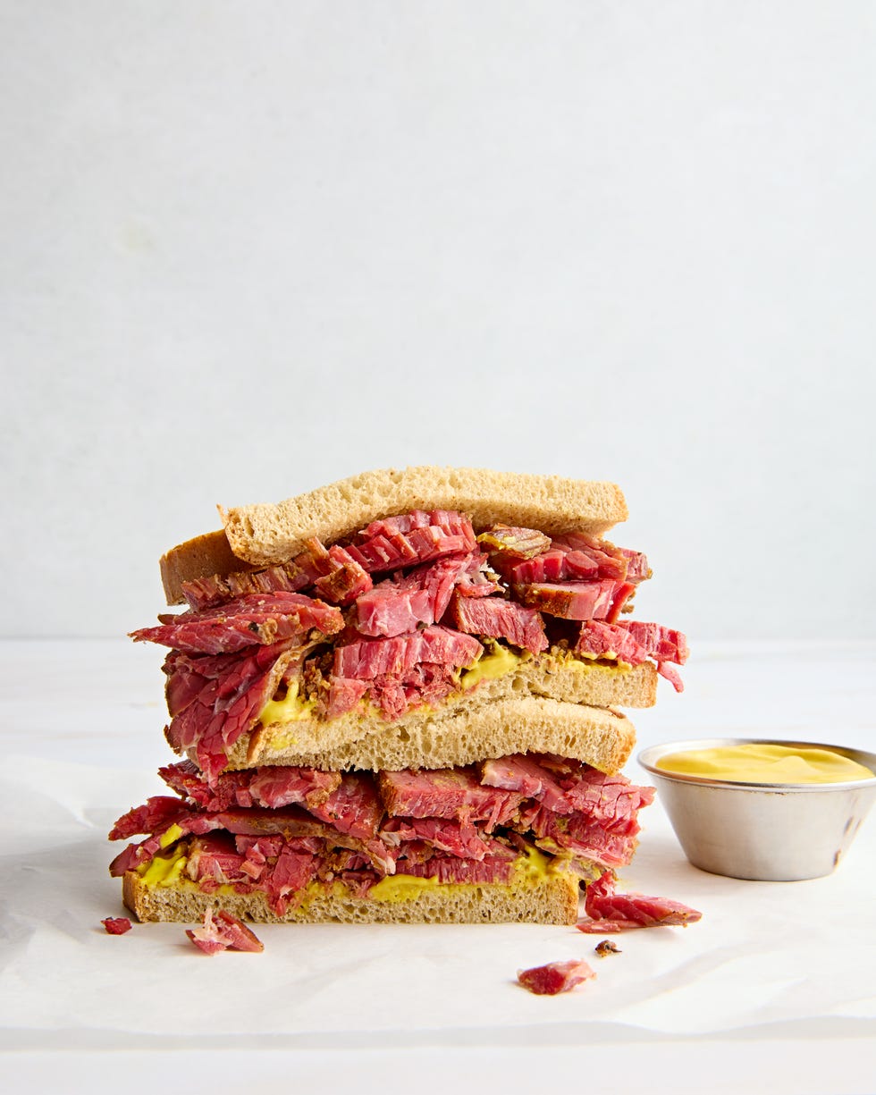 pastrami sandwich with mustard