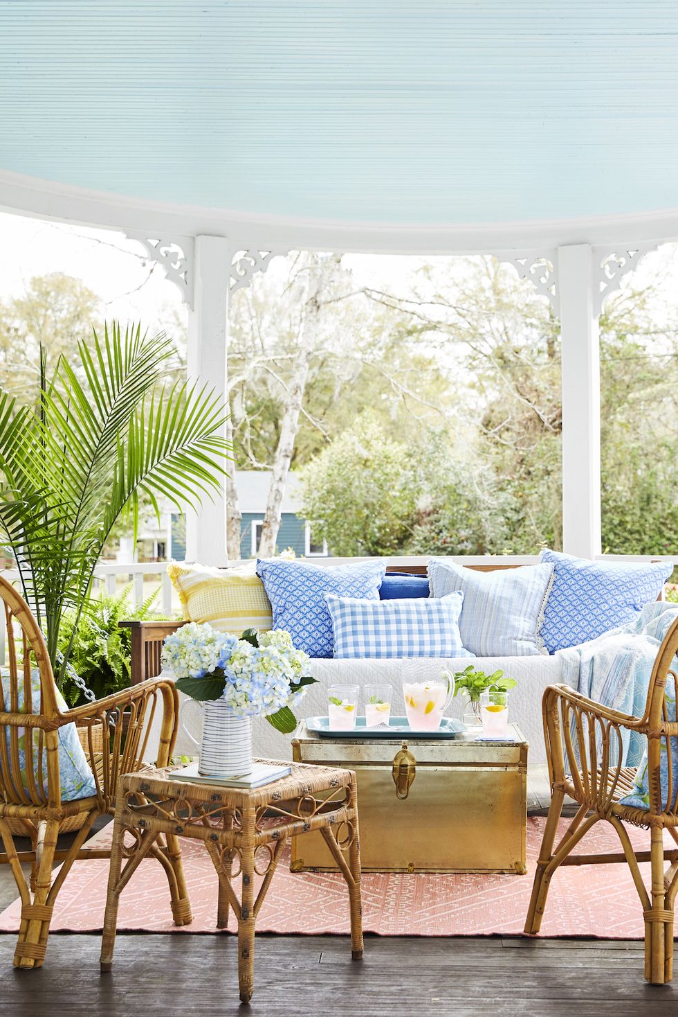 Best Patio Decorating Tips From Design Experts