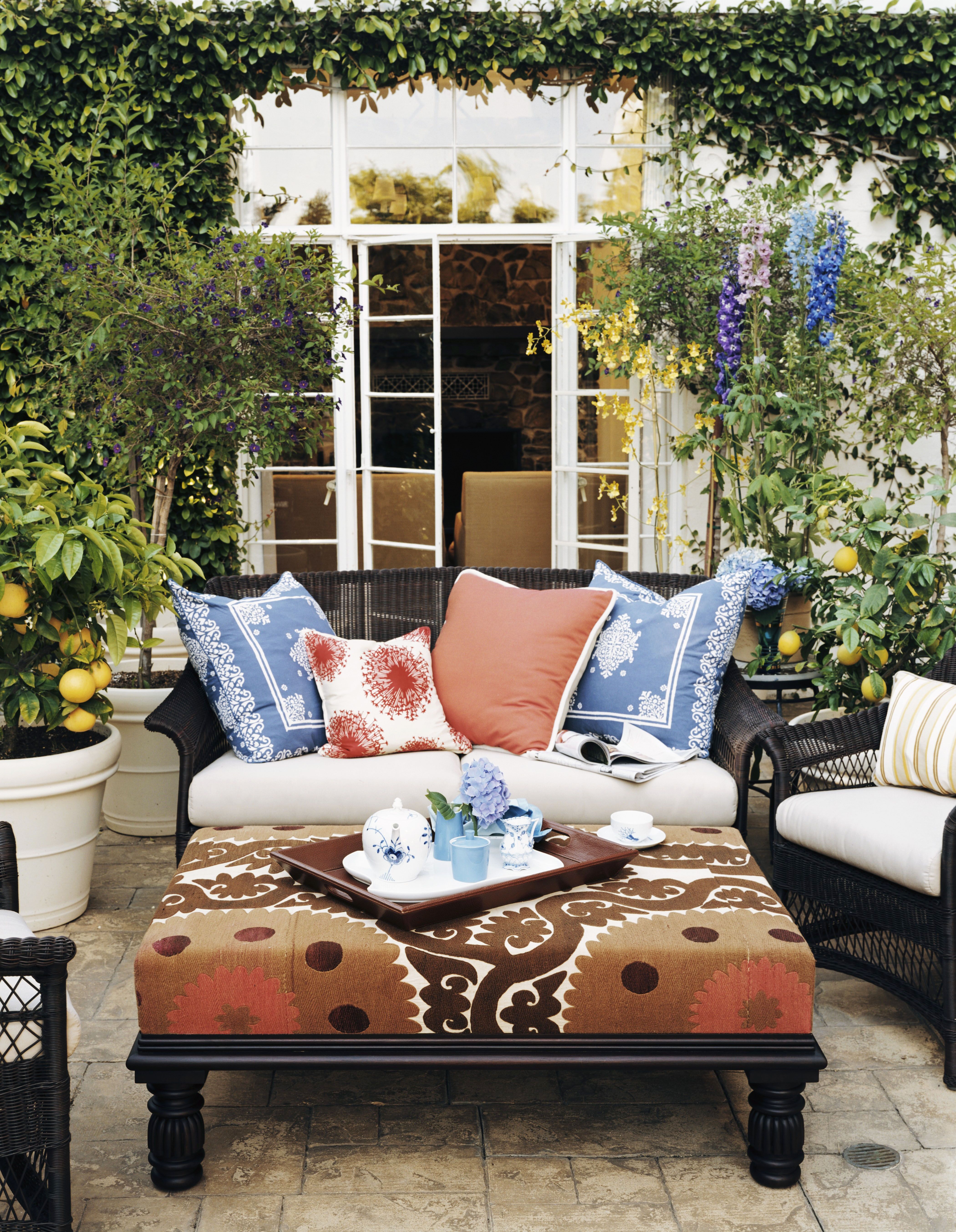 The Best Outdoor Area Rugs For Your Outdoor Living Areas  Front porch  decorating, Porch decorating, House with porch