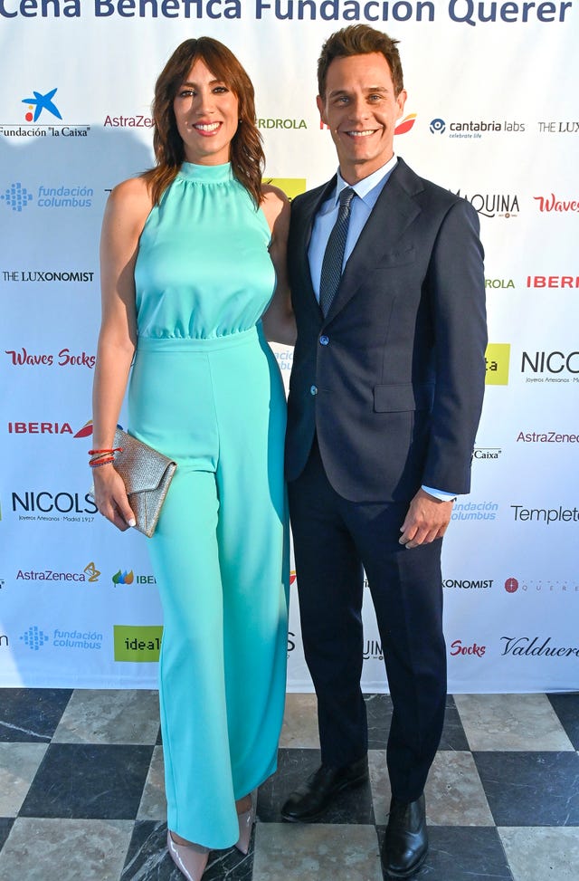 christian galvez y patricia pardo posan juntos en un photocall
