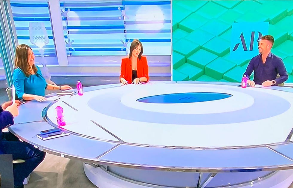 patricia pardo confirma su relación con christian gálvez