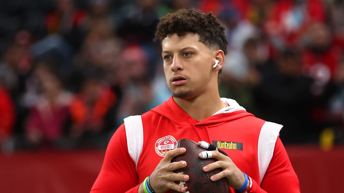 Patrick Mahomes Wears Same Pair of Underwear for Every NFL Game