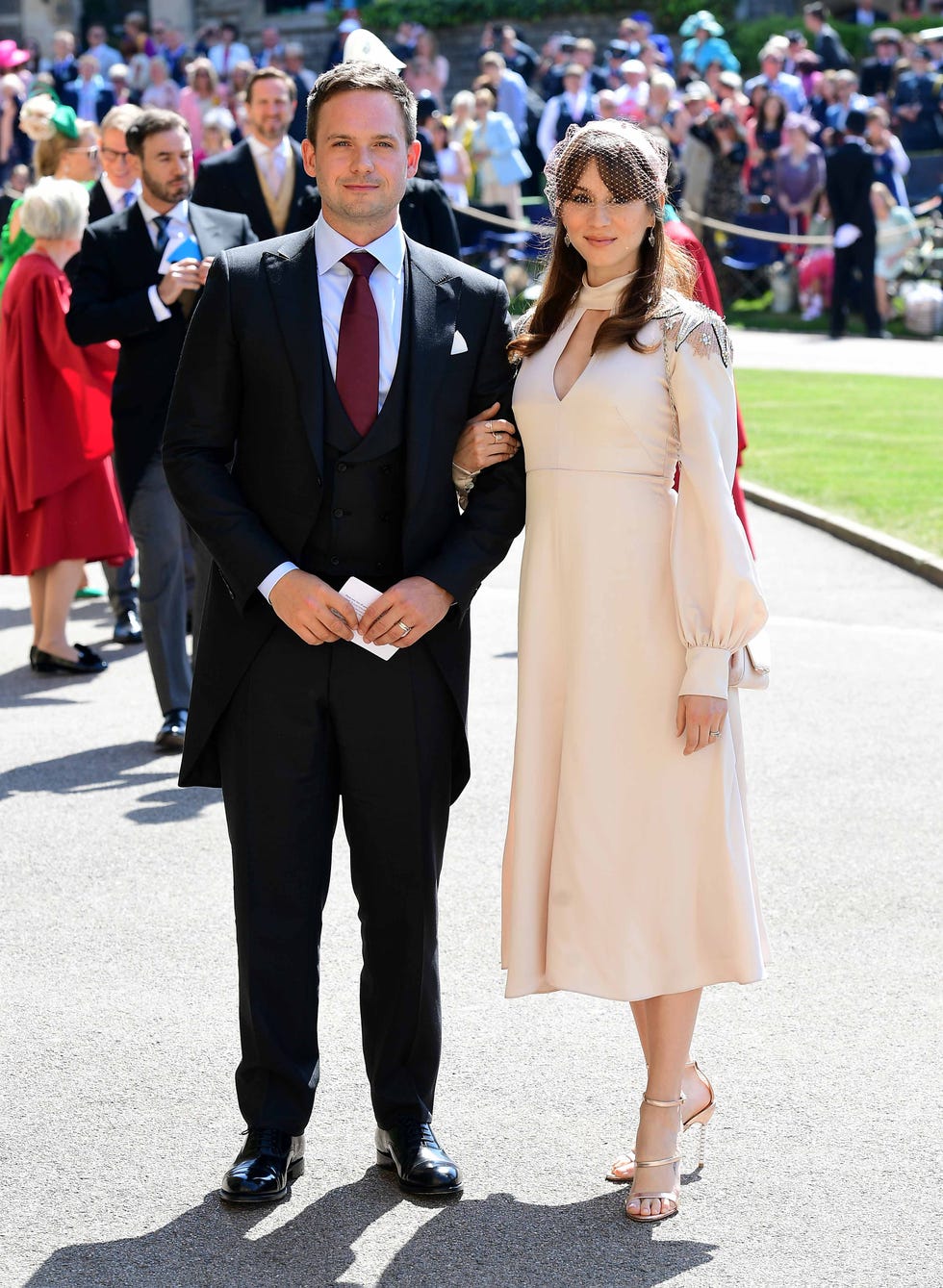 Patrick y Troian en la boda de los duques de sussex