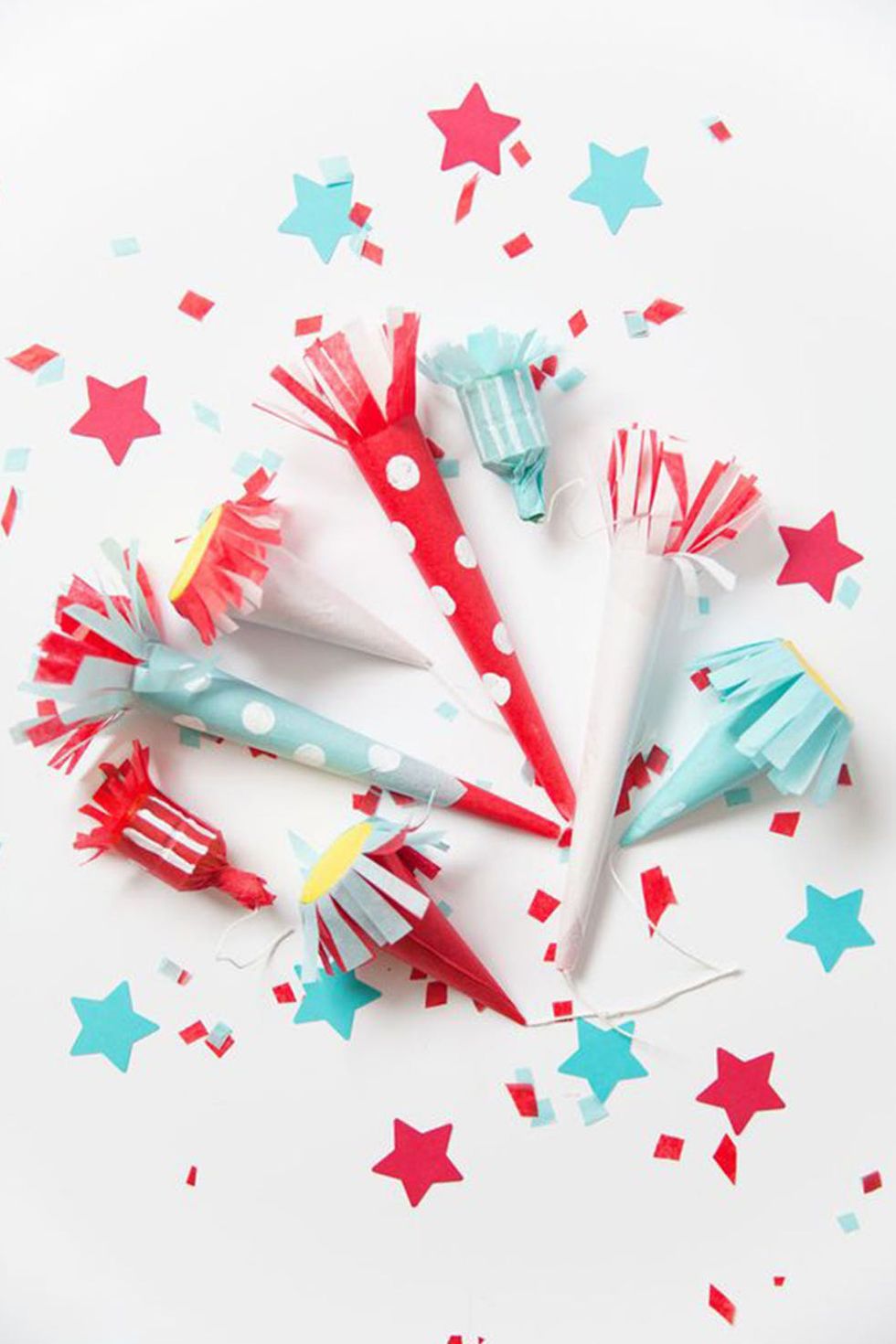 Patriotic Crayon Party Favors; July 4th Party Favors, American