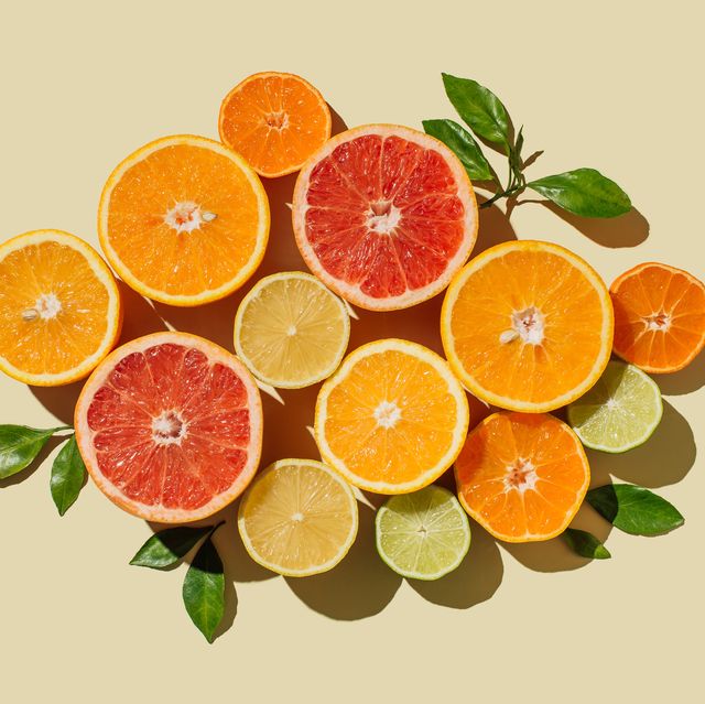 https://hips.hearstapps.com/hmg-prod/images/pattern-of-slices-citrus-fruit-of-lemons-oranges-royalty-free-image-1690494580.jpg?crop=0.668xw:1.00xh;0.189xw,0&resize=640:*