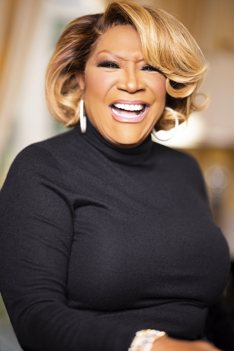 patti labelle laughing at the camera