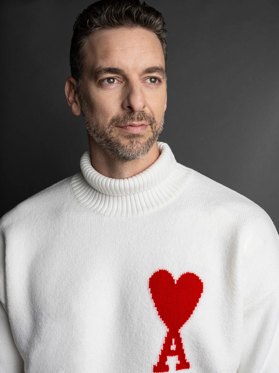 pau gasol en portada de la revista esquire