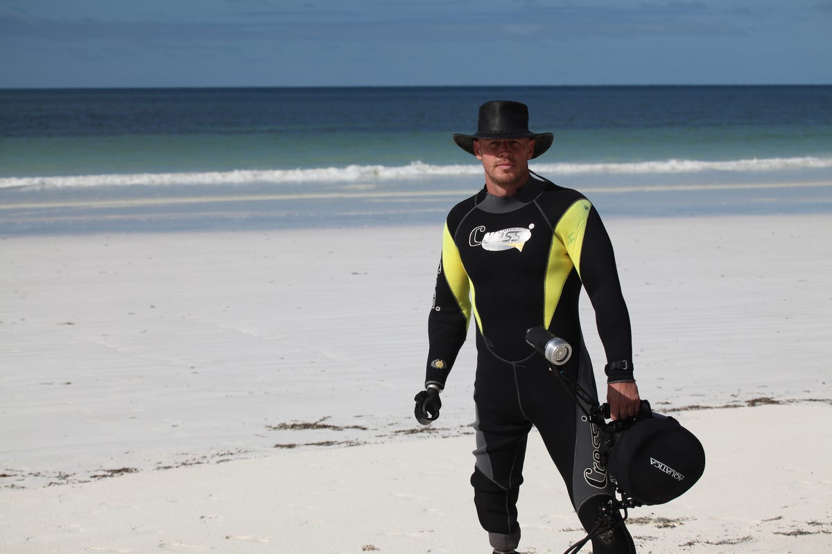 Shark Attack Survivor Paul de Gelder Shares His Story Shark Attacks