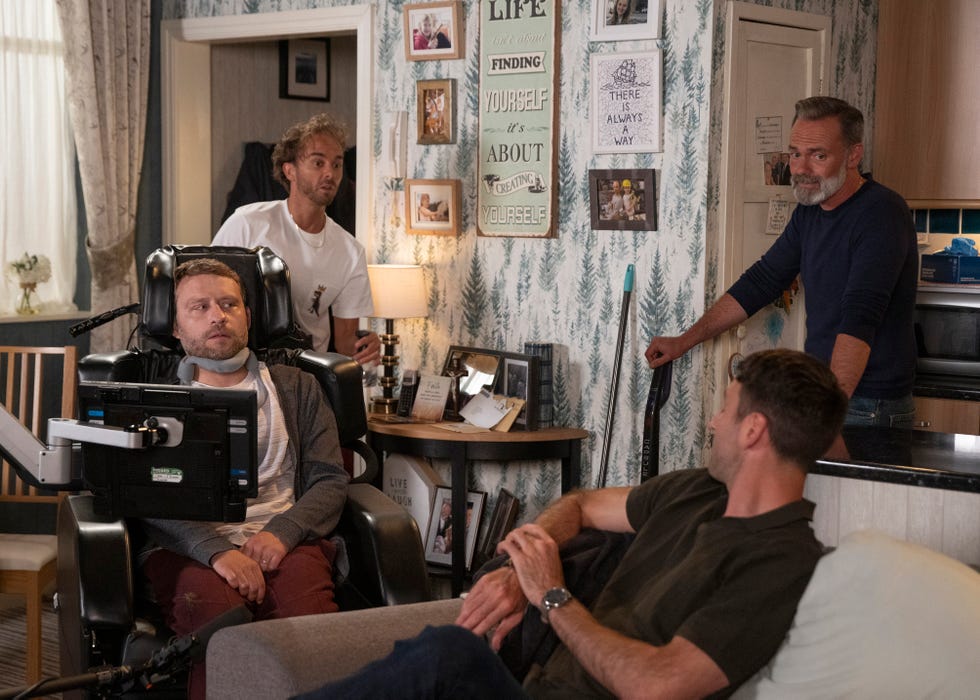 paul foreman, david platt, billy mayhew, kit, coronation street