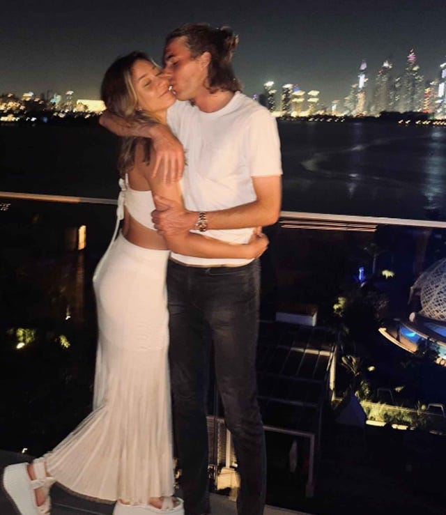 paula badosa y stefanos tsitsipias