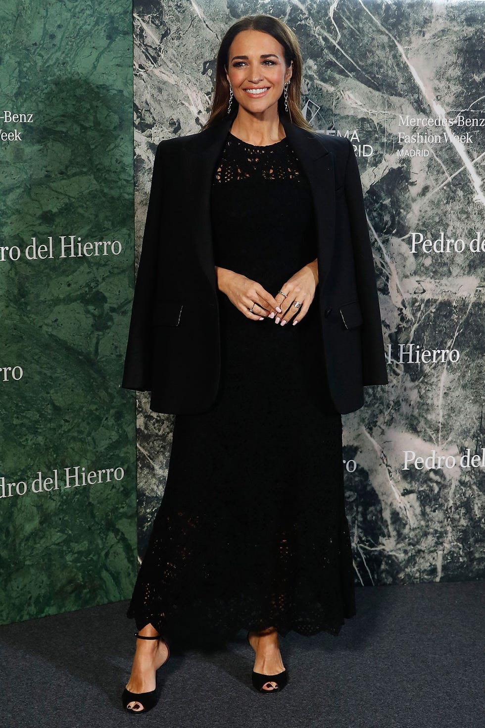 famosos en el desfile de pedro del hierro en la mbfwm