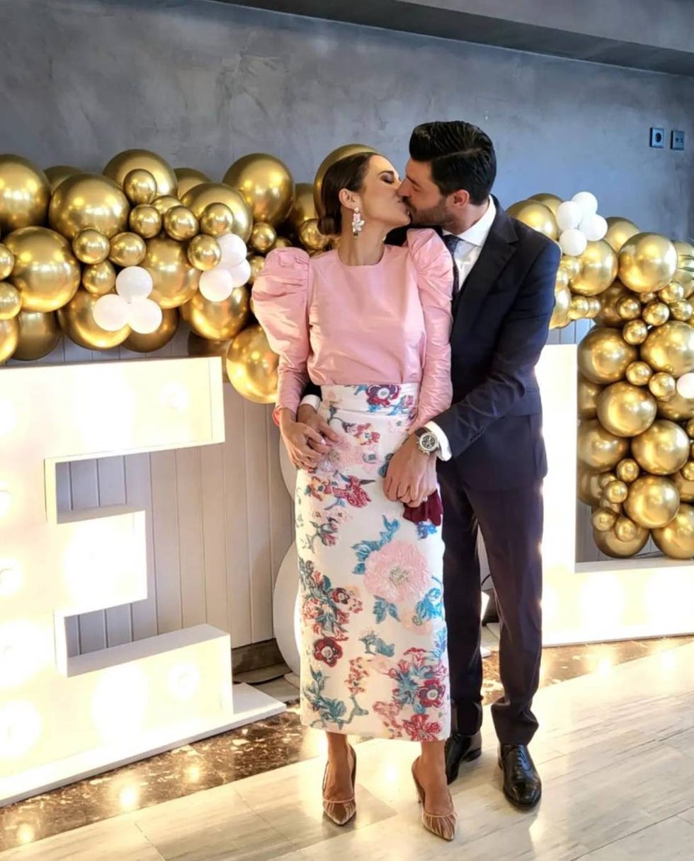 paula echevarría y sus padres
