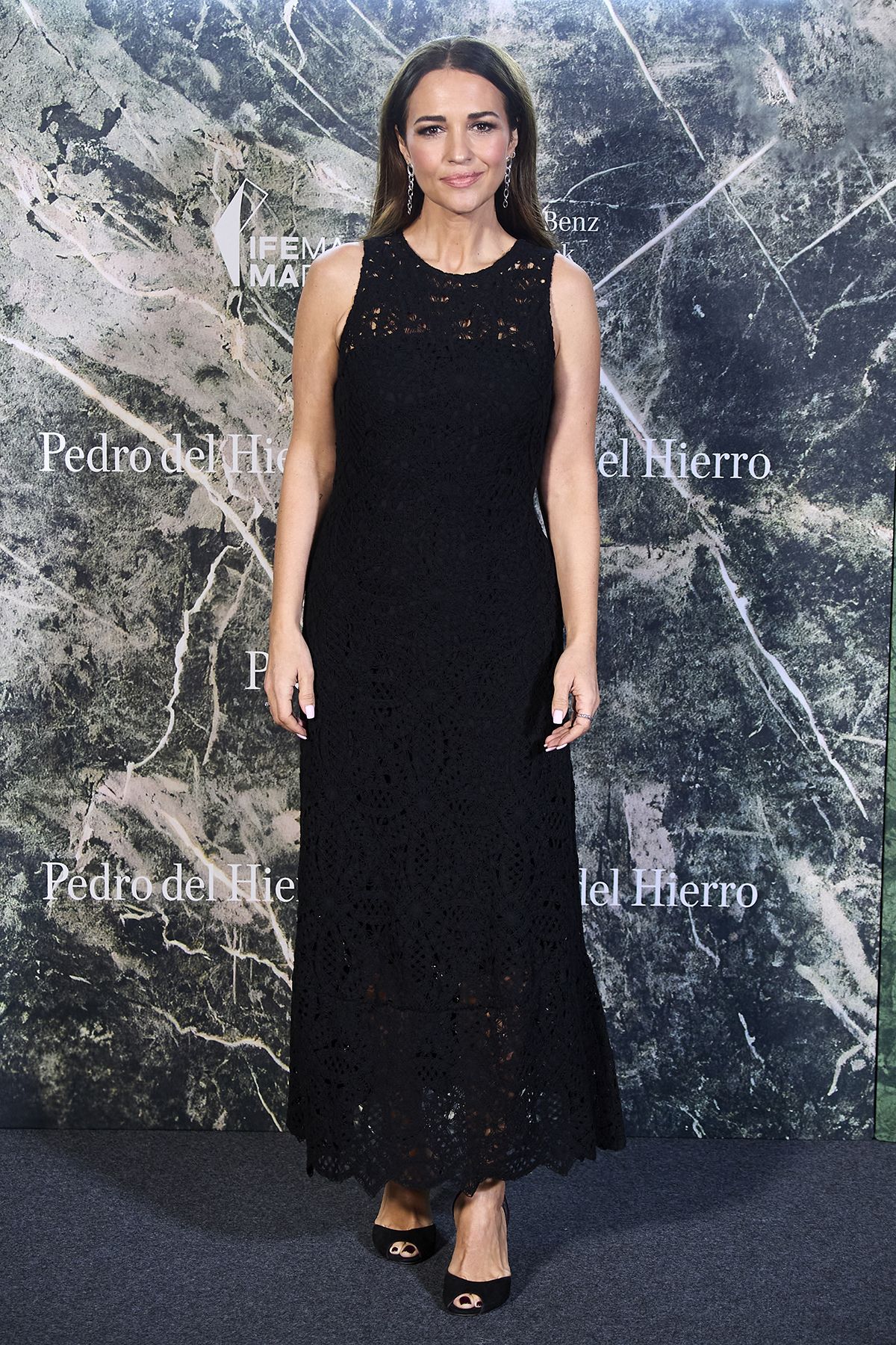 Vestido negro 2025 pedro del hierro