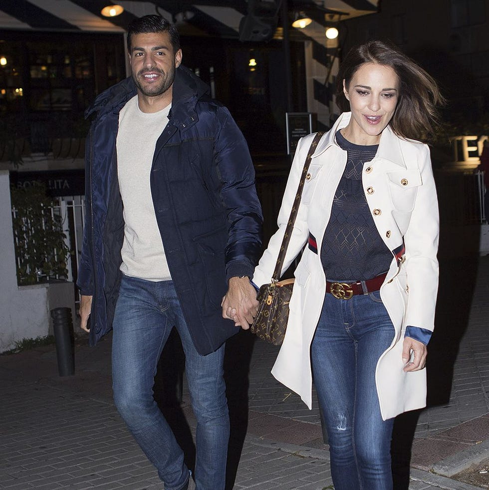 Jeans, Clothing, Denim, Fashion, Outerwear, Blazer, Textile, Event, Jacket, Trousers, 
