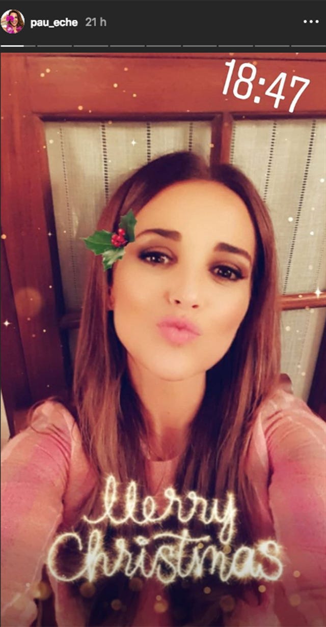 Paula Echevarría desea 'Feliz Navidad'