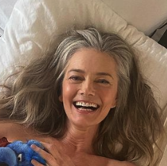 Paulina Porizkova Posed Nude in Bed to Celebrate Birthday and Fans Are Losing It