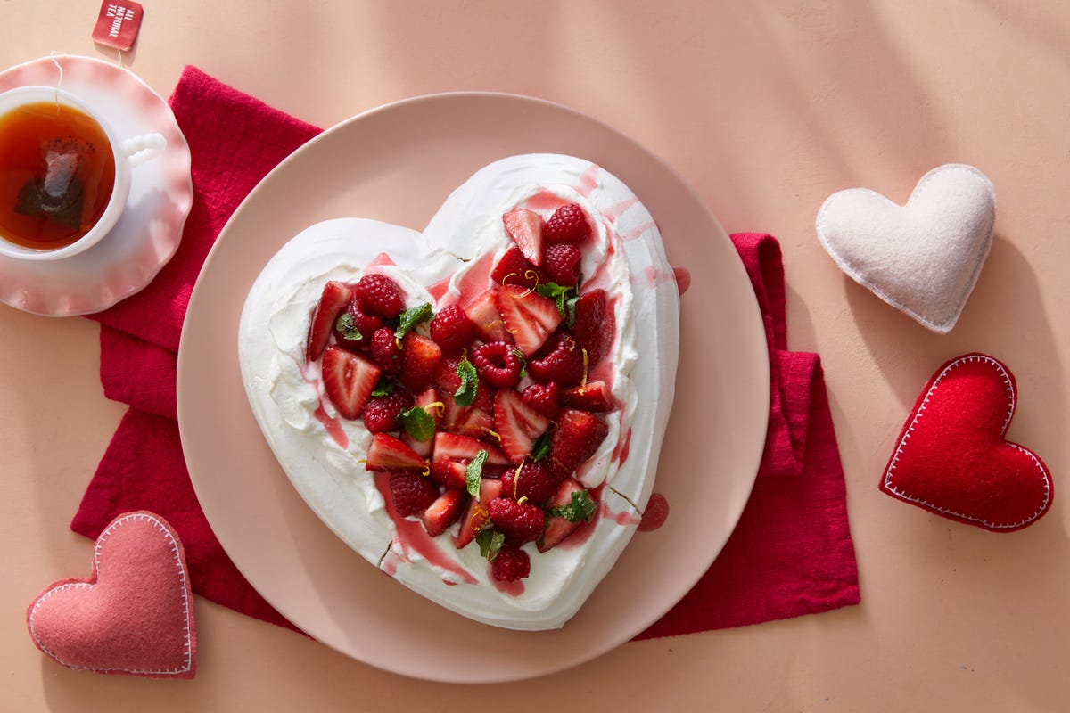 Heart-Shaped Pavlova Recipe