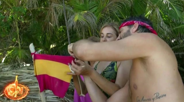 Ana María Aldón y Antonio Pavón se han reencontrado en Playa Desvalida.
