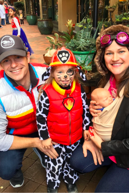 PAW Patrol Family Costume Idea * Moms and Crafters