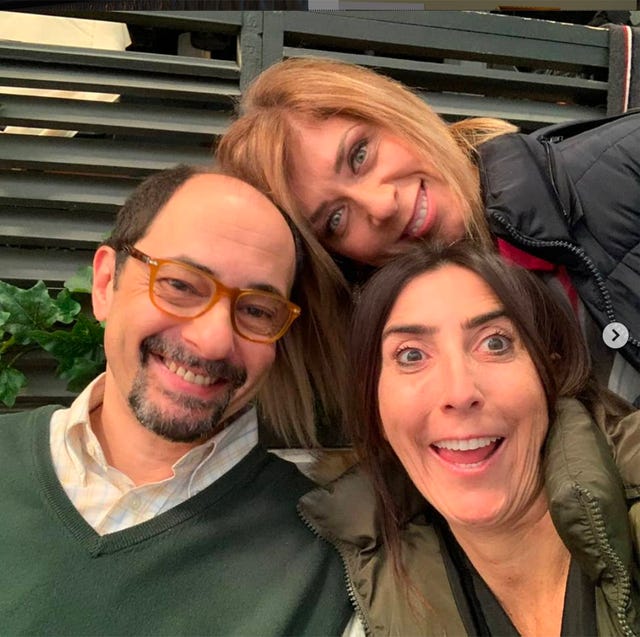 paz padilla cuenta la última hora del estado de salud de su compañero, jordi sánchez en la foto, los actores con su compañera eva isanta