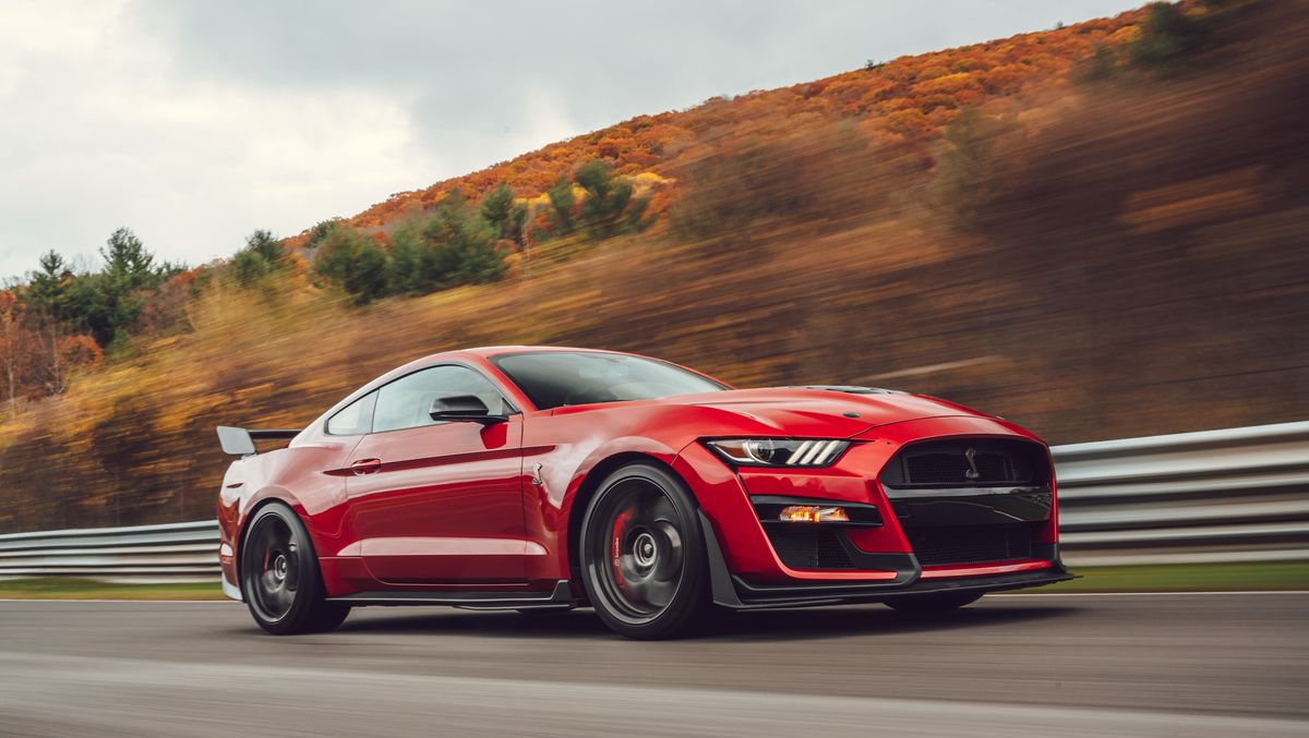 preview for Ford Mustang Shelby GT500: Lime Rock Lap Video