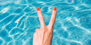 peace sign summer swimming pool tourist