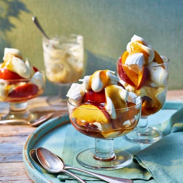 peach negroni eton mess
