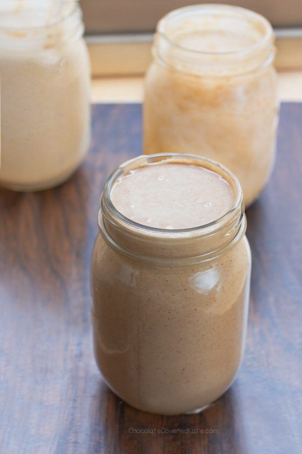 banana smoothie with peanut butter