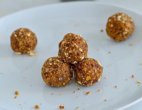 peanut butter pretzel date balls